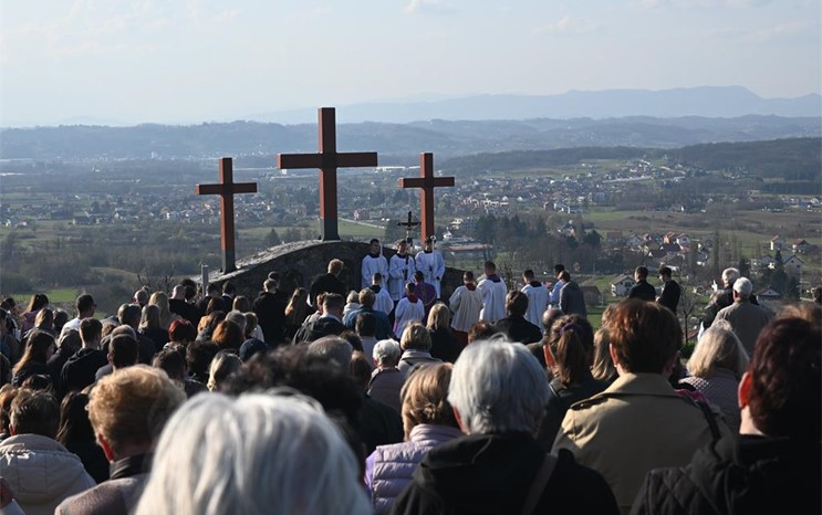 Korizmeno hodočašće šalatskih sjemeništaraca u Župu sv. Nikole biskupa u Bistri